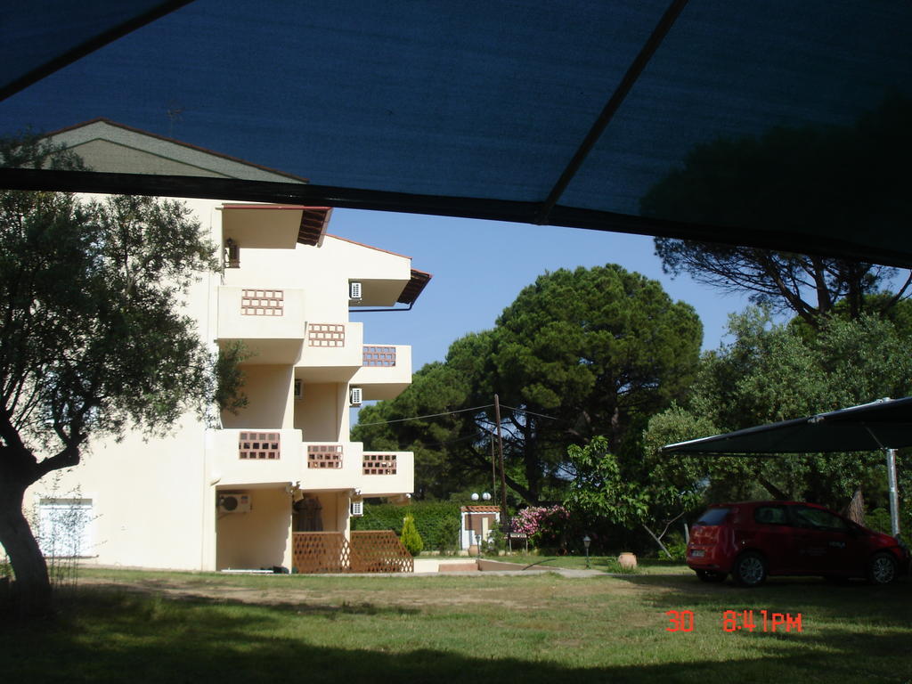 Elena Apartments Nikiti  Zewnętrze zdjęcie